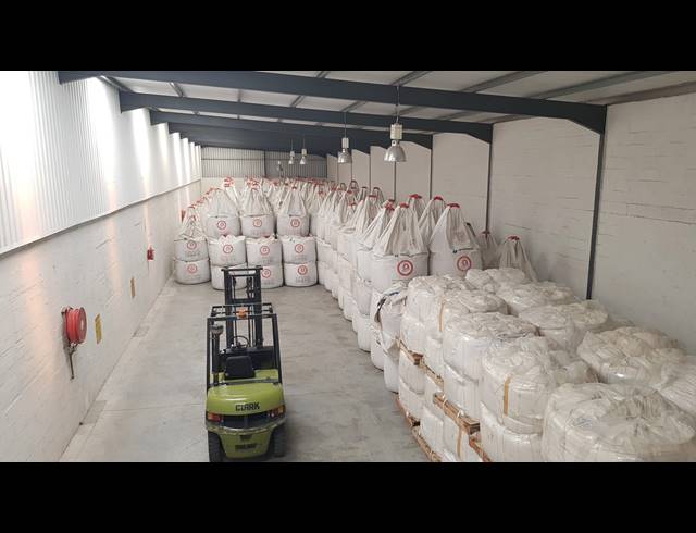 560M² FACTORY FOR SALE IN BLACKHEATH INDUSTRIAL
